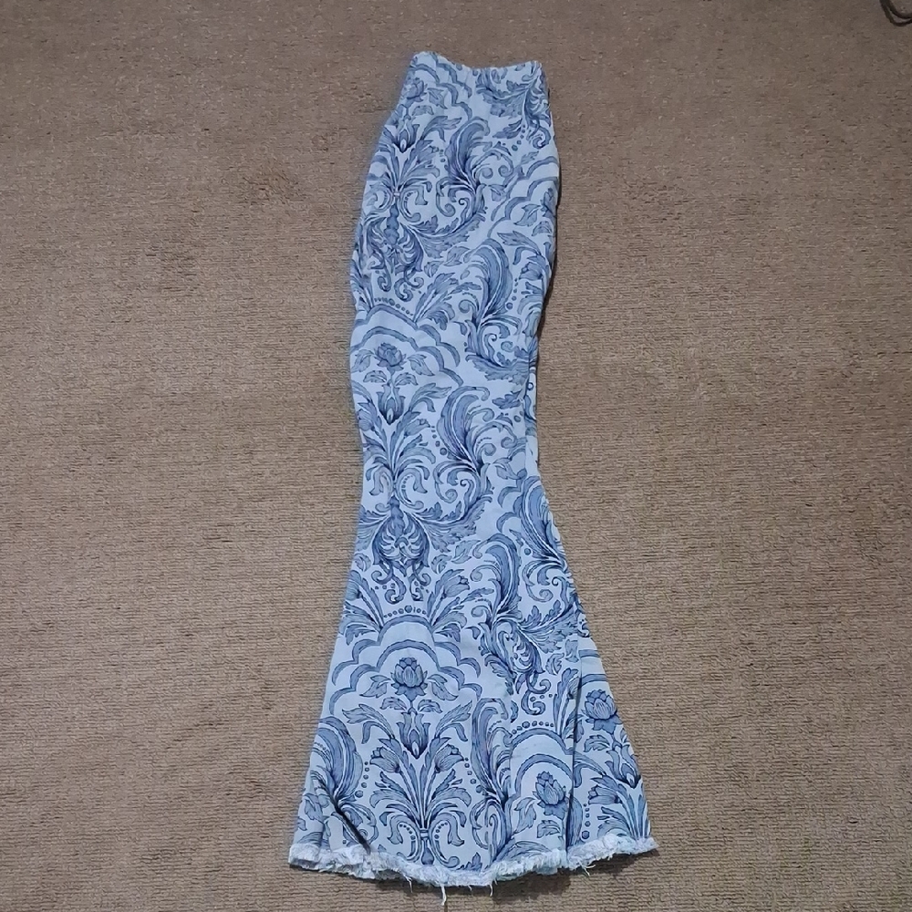 Versona Blue Patterned Flare Jeans